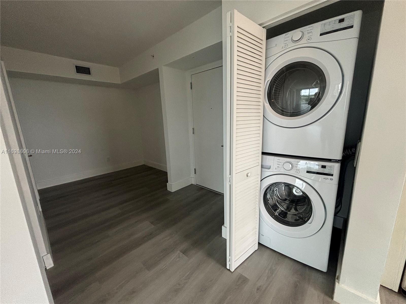 4250 Biscayne Blvd # 709