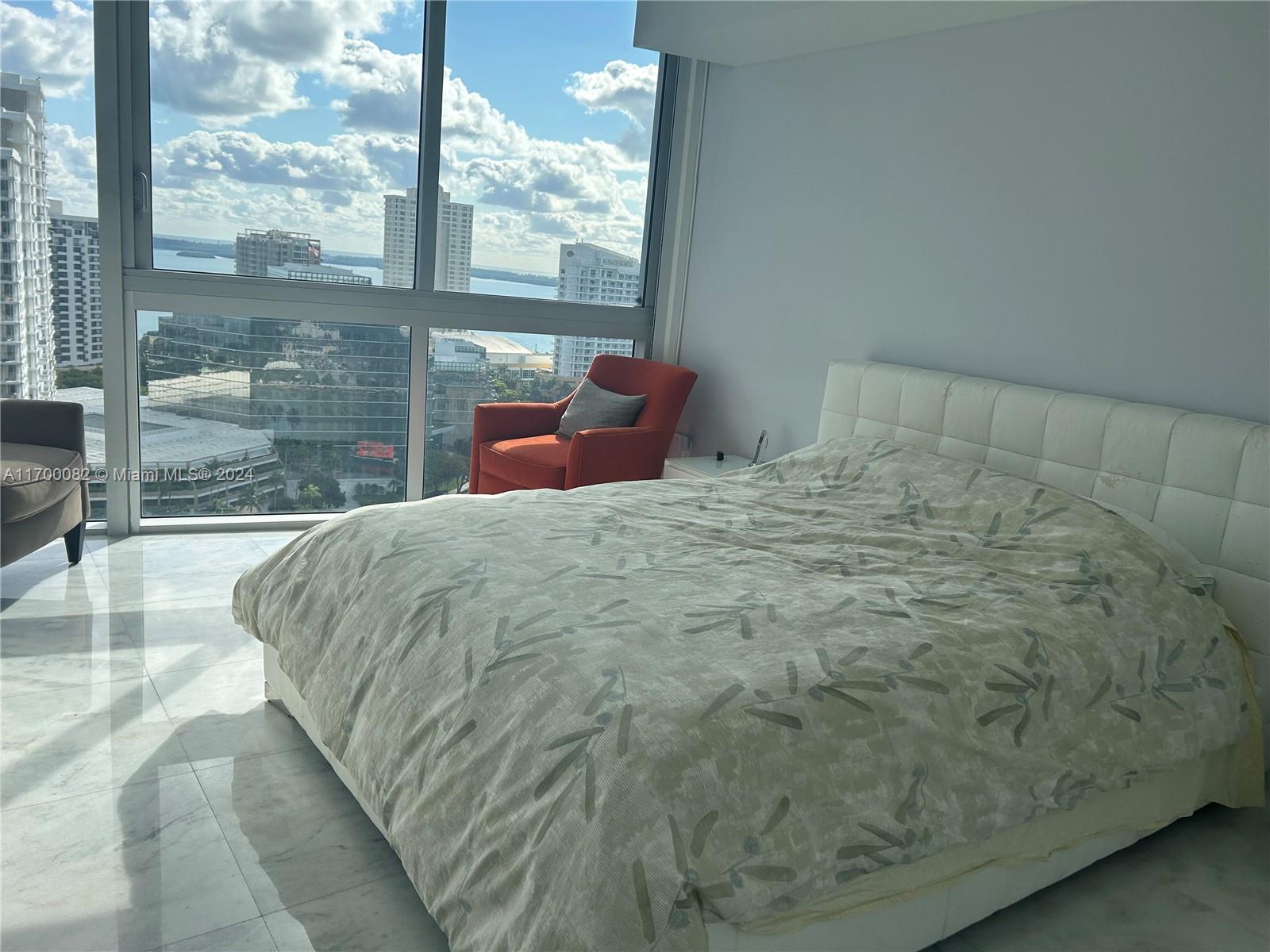 495 Brickell Ave # 2001