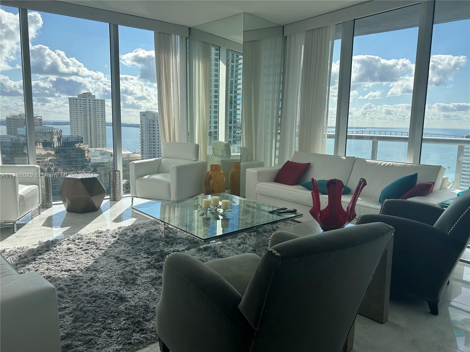 495 Brickell Ave # 2001