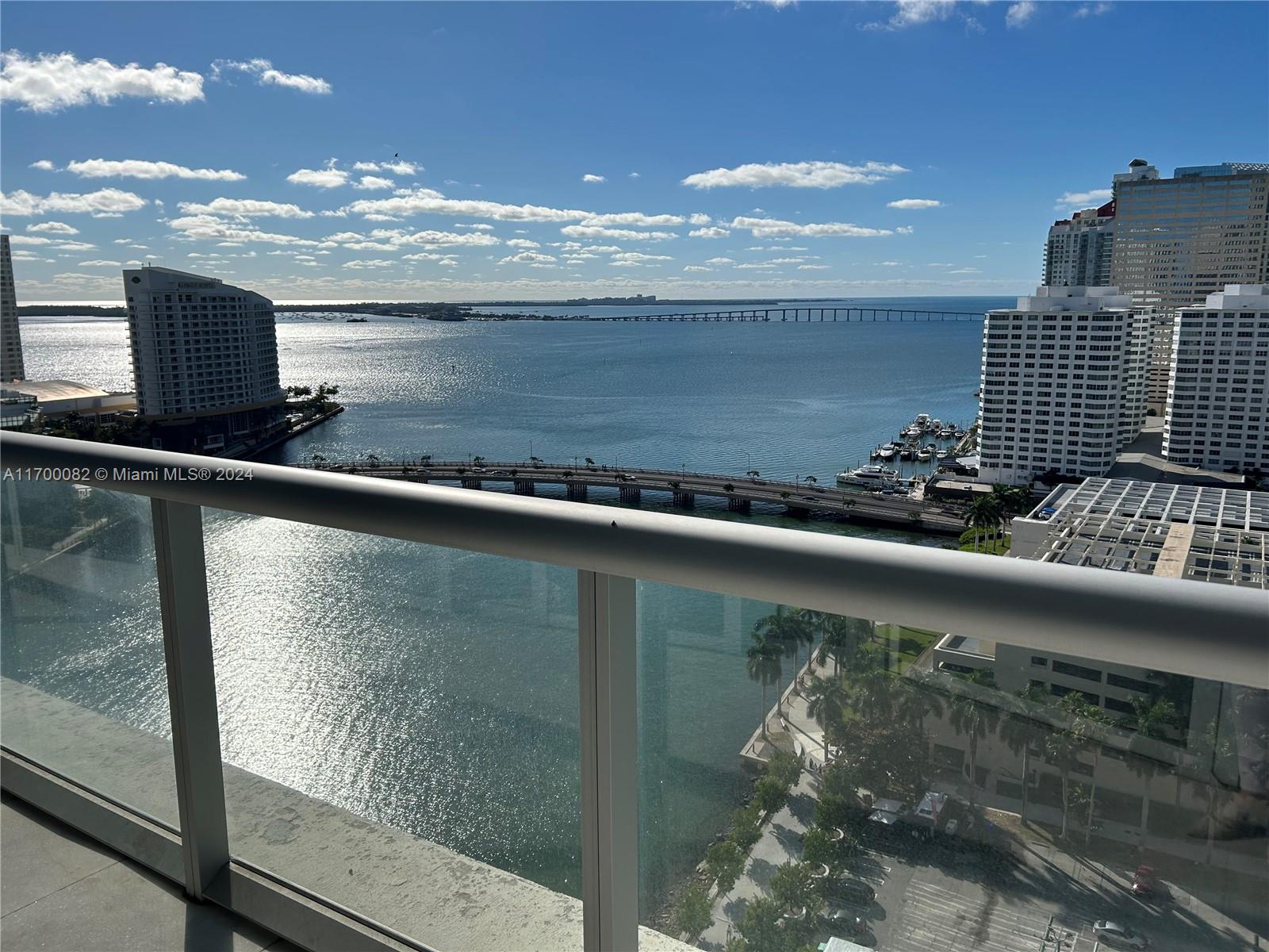 495 Brickell Ave # 2001
