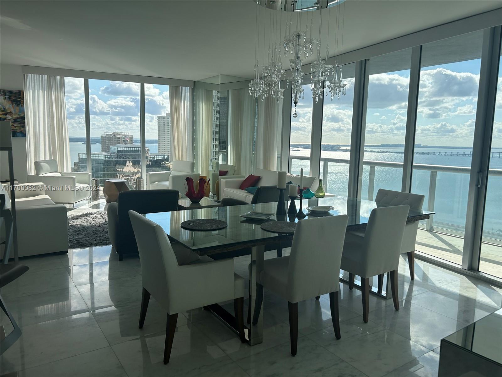 495 Brickell Ave # 2001