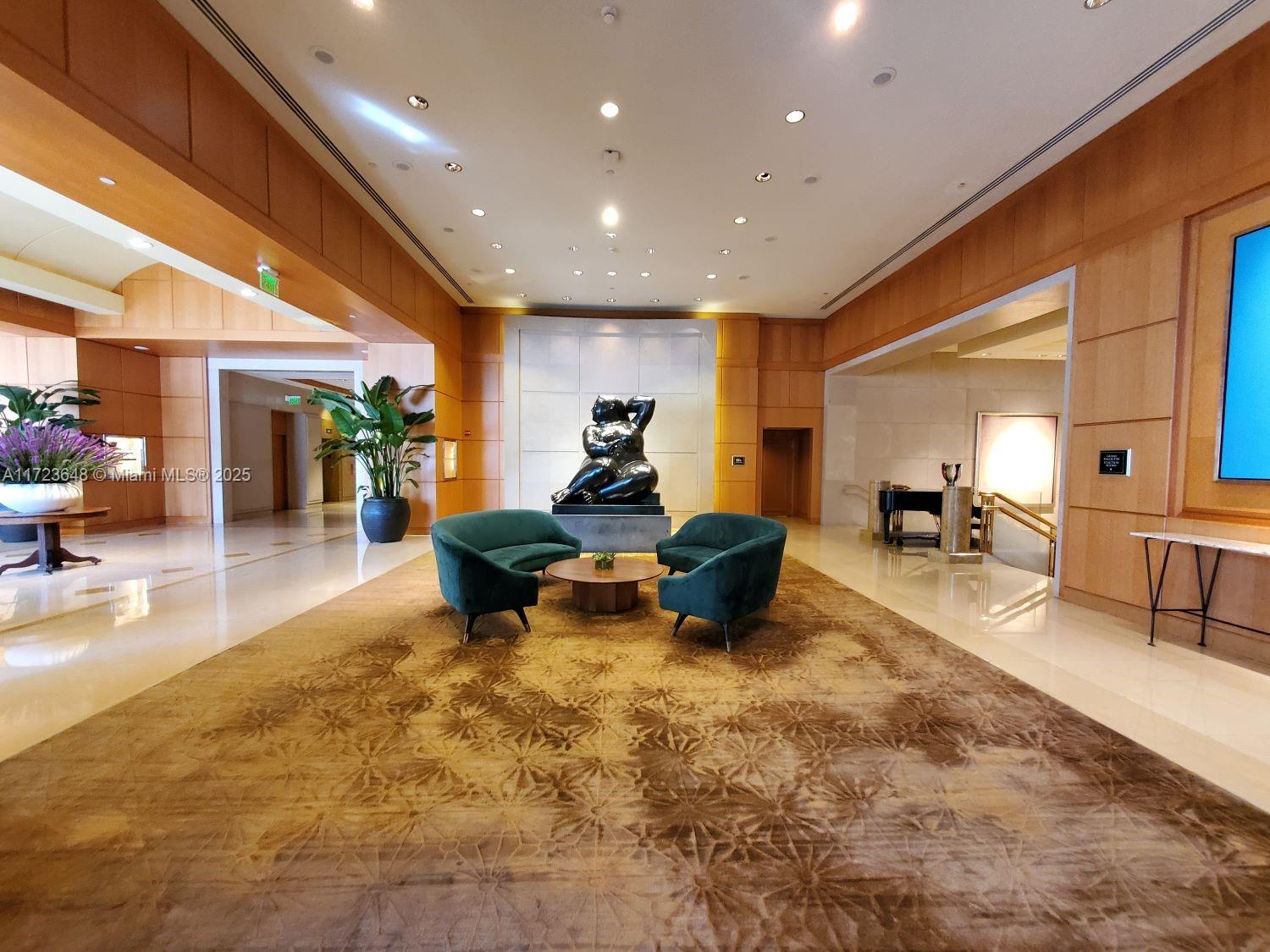 1435 Brickell Ave # 3510