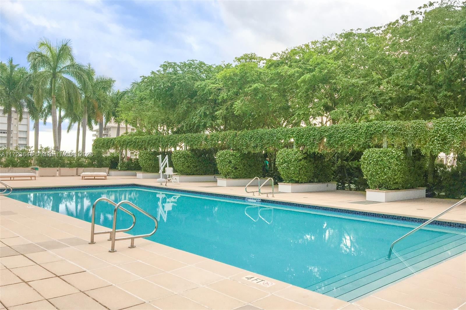 1435 Brickell Ave # 3510