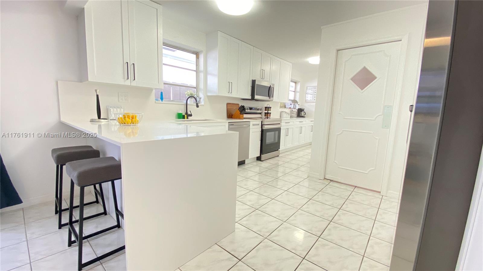 1321 SW 14th St