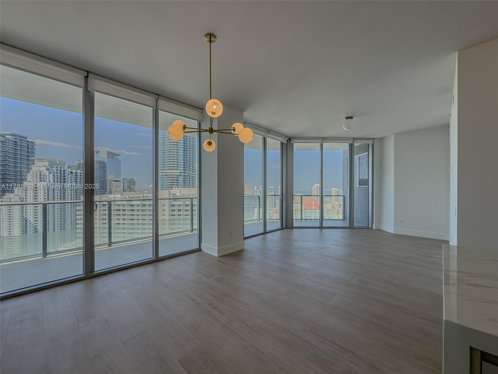 1300 Brickell Bay Dr # 4204