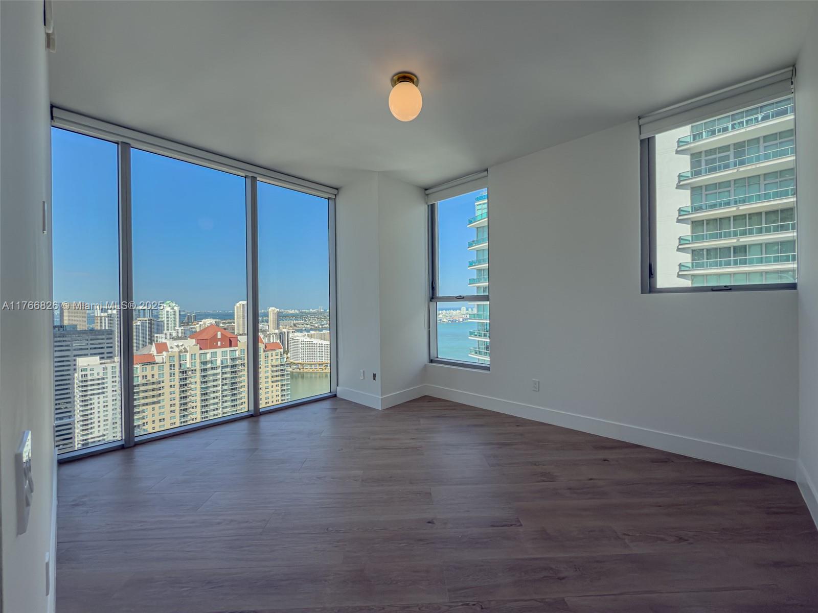 1300 Brickell Bay Dr # 4204
