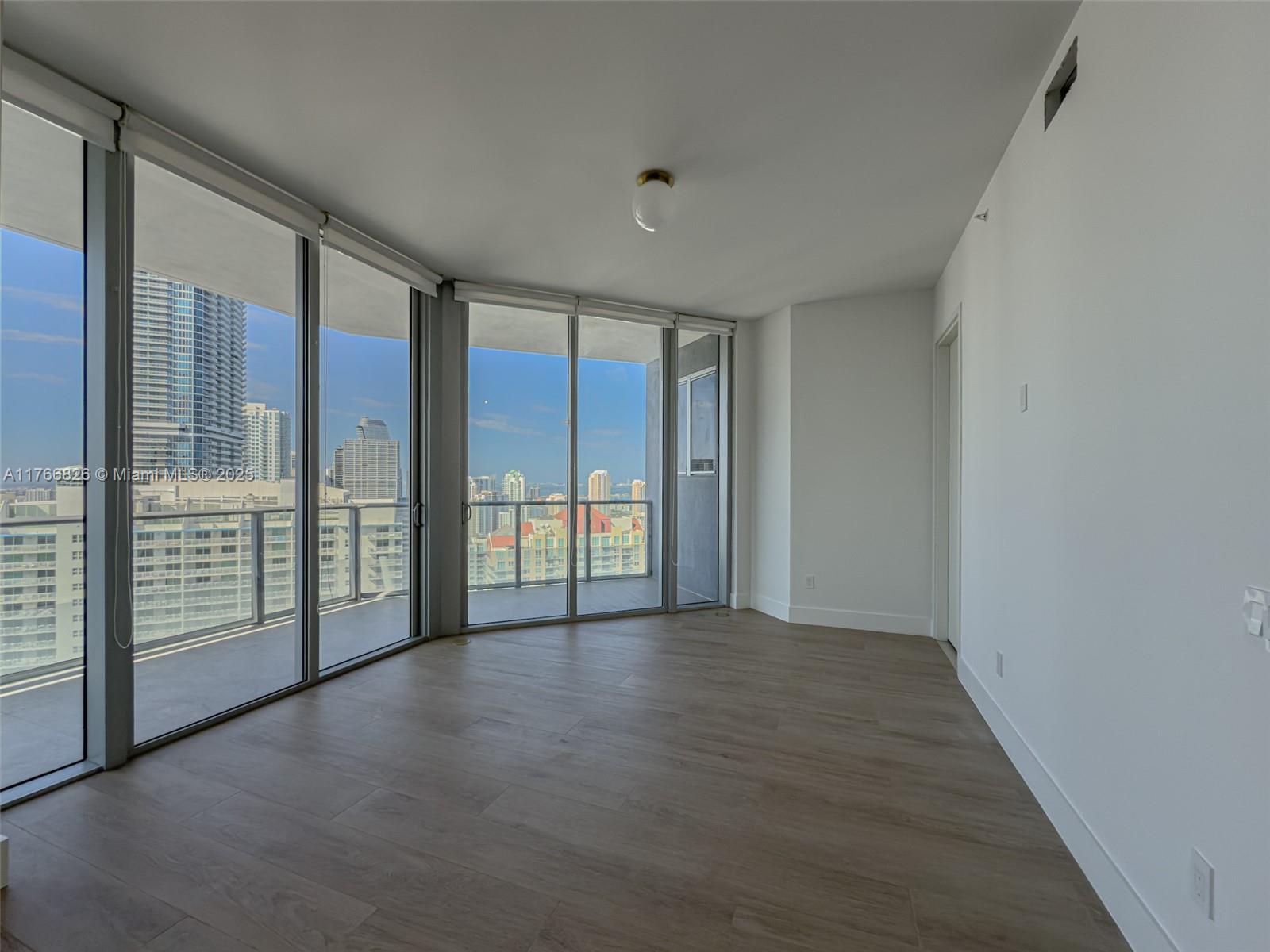 1300 Brickell Bay Dr # 4204