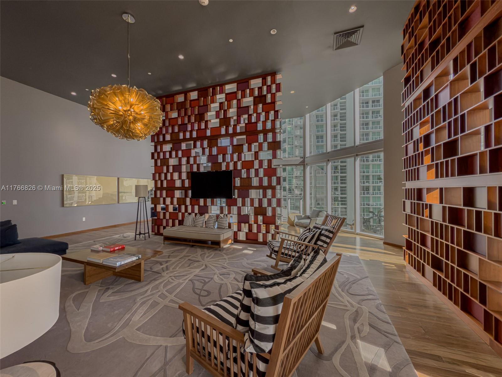 1300 Brickell Bay Dr # 4204