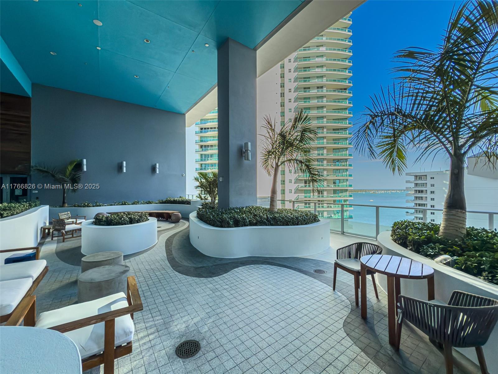 1300 Brickell Bay Dr # 4204