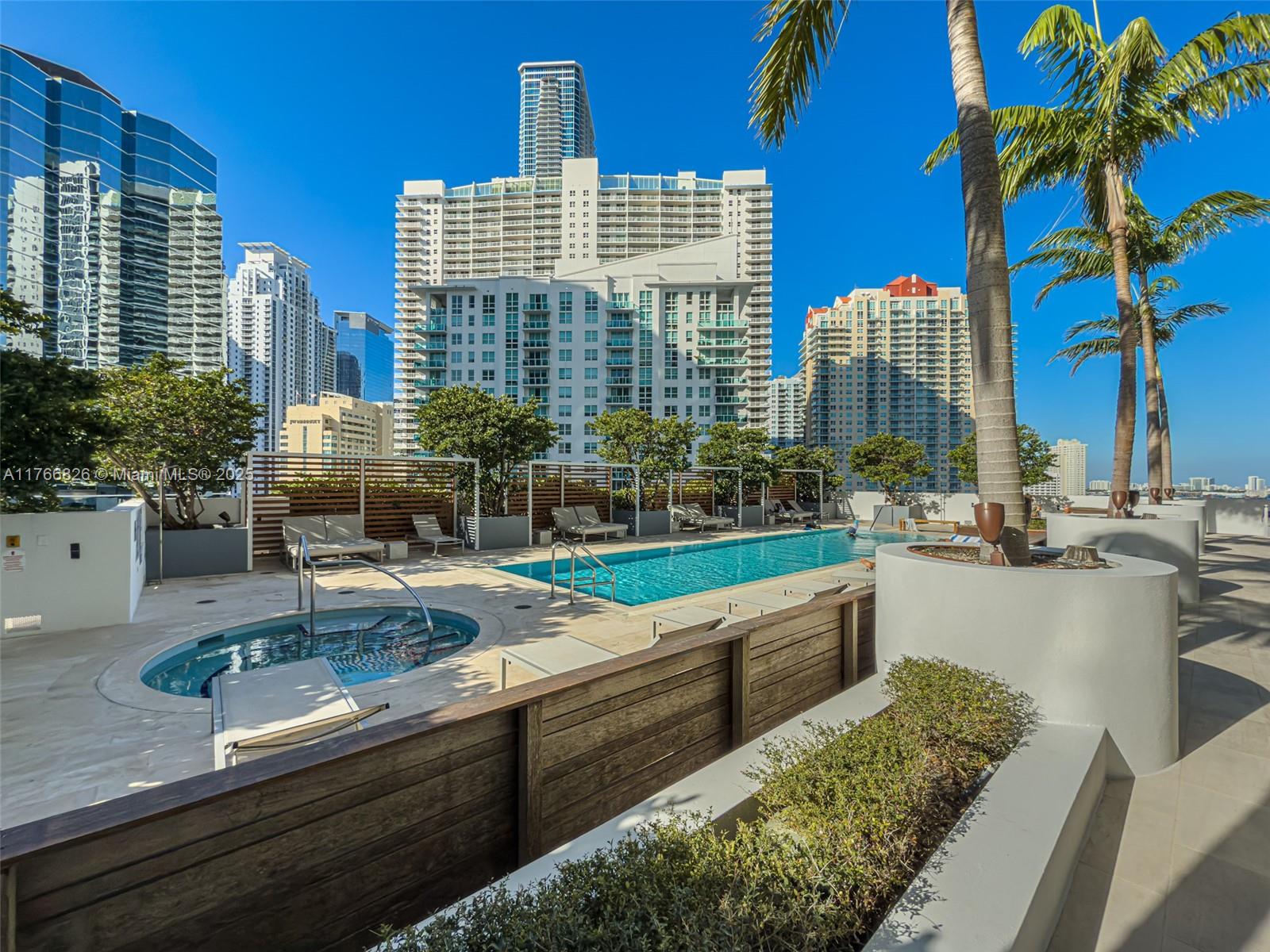 1300 Brickell Bay Dr # 4204