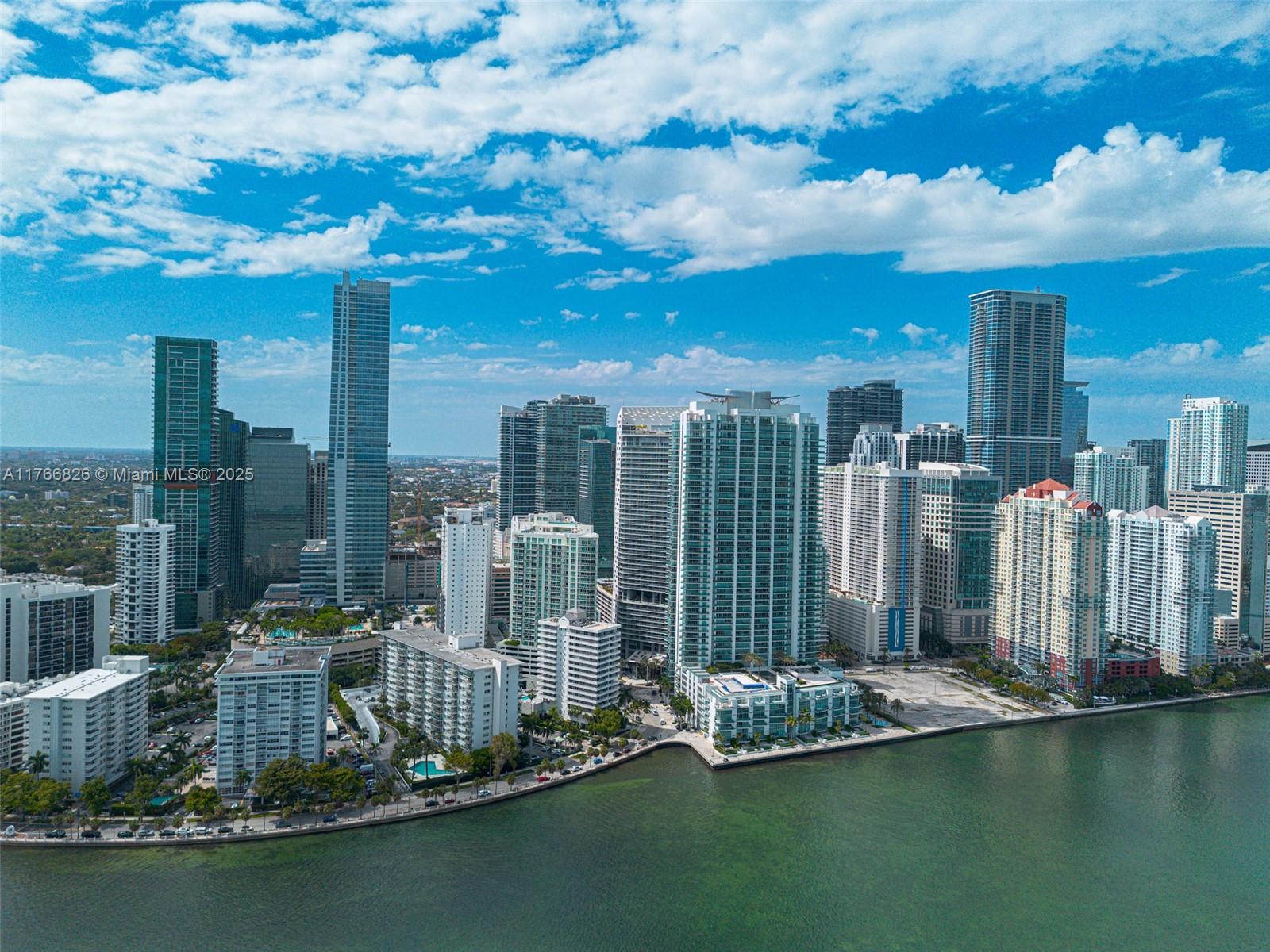 1300 Brickell Bay Dr # 4204