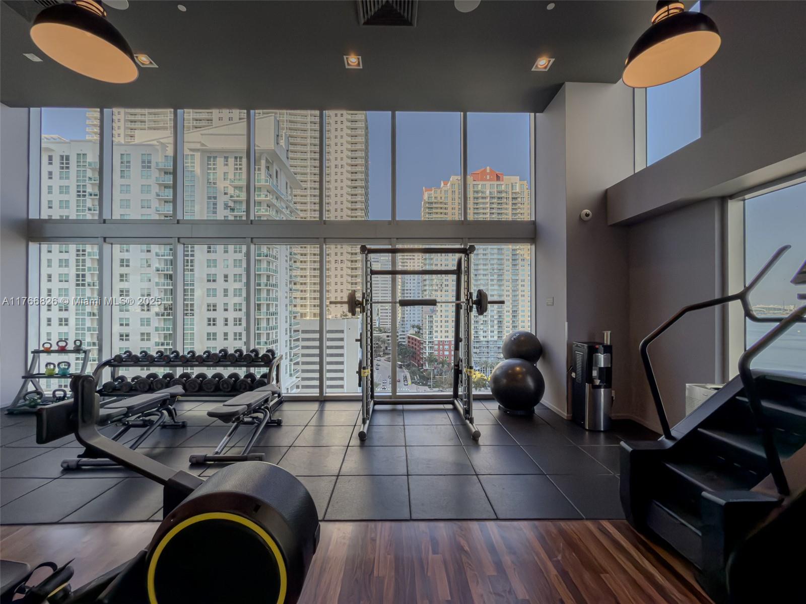 1300 Brickell Bay Dr # 4204