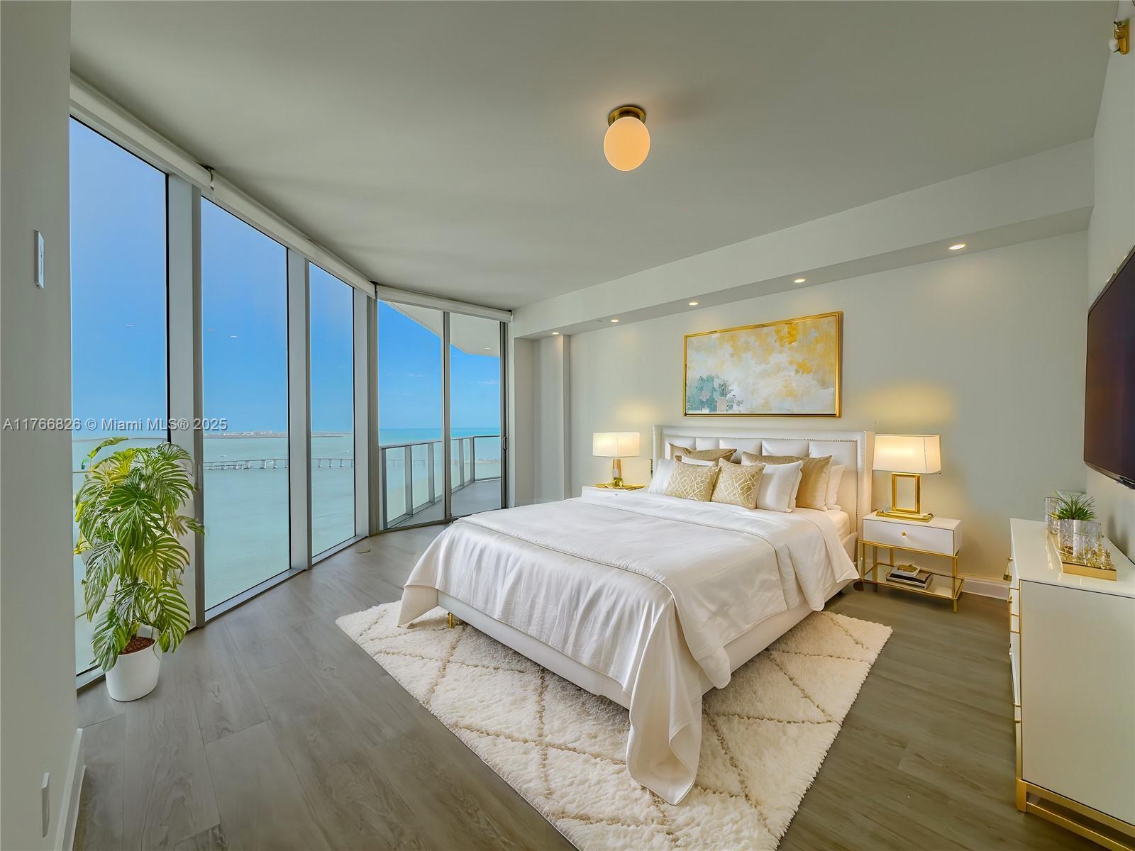 1300 Brickell Bay Dr # 4204