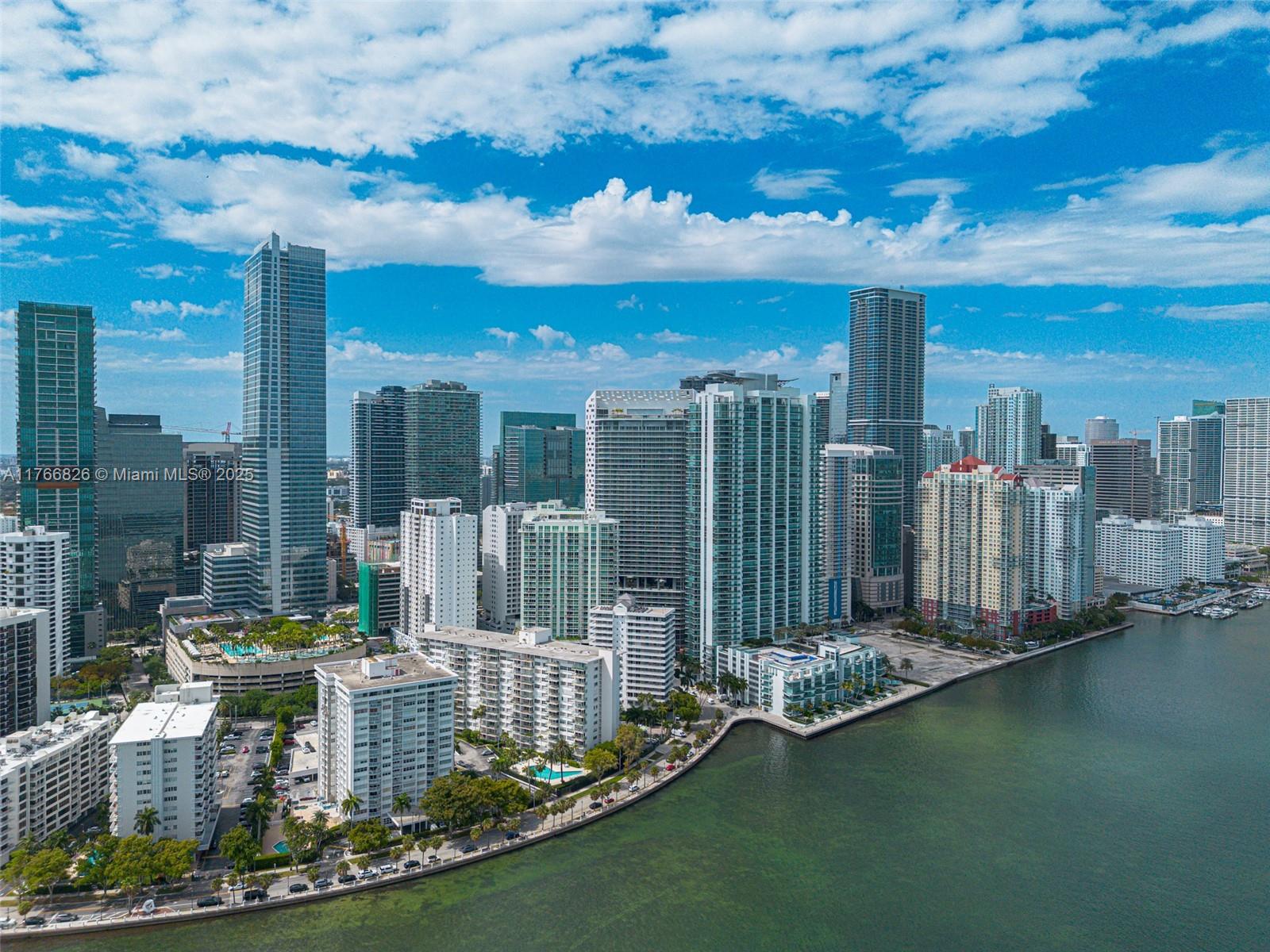 1300 Brickell Bay Dr # 4204