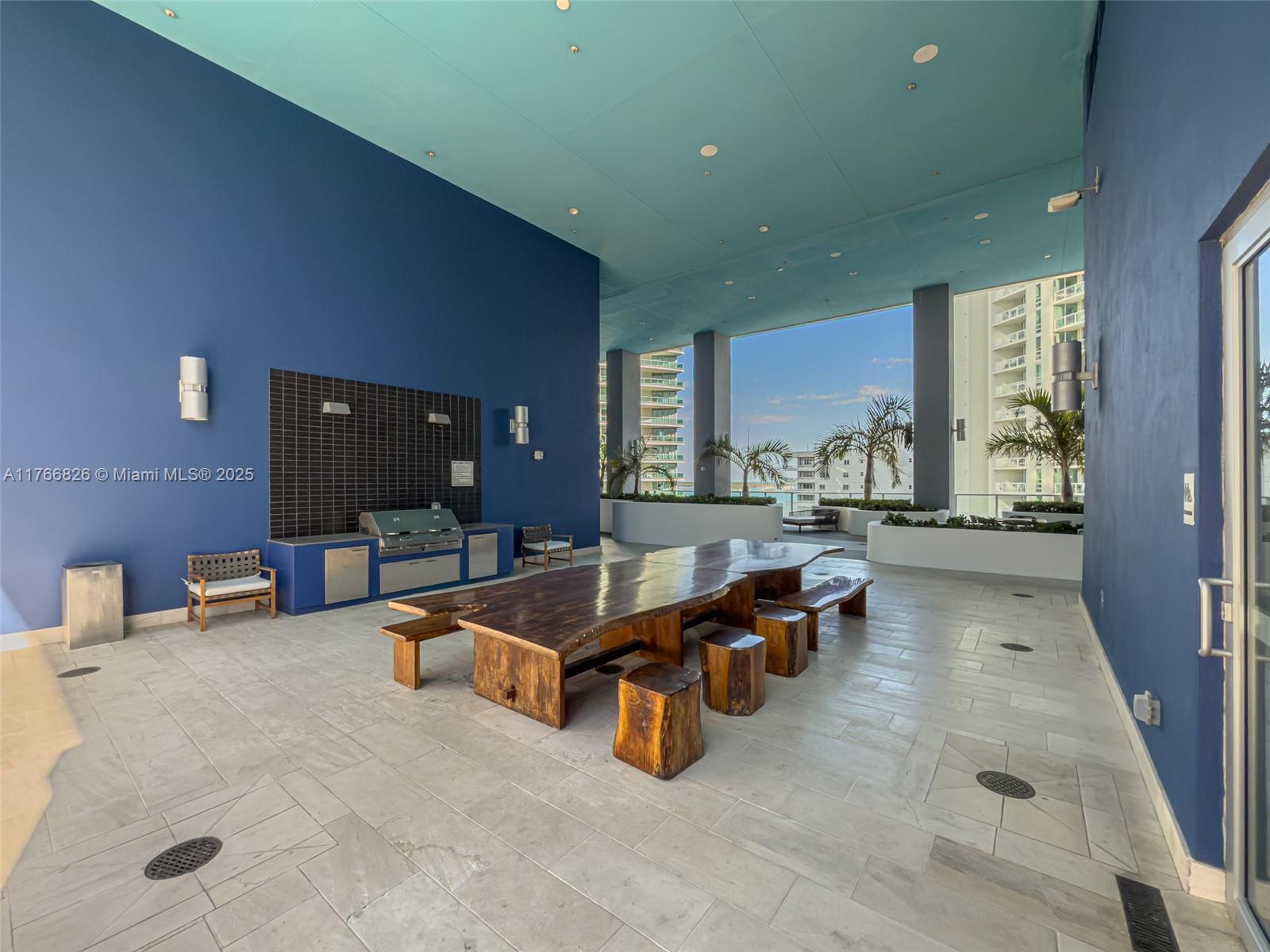 1300 Brickell Bay Dr # 4204