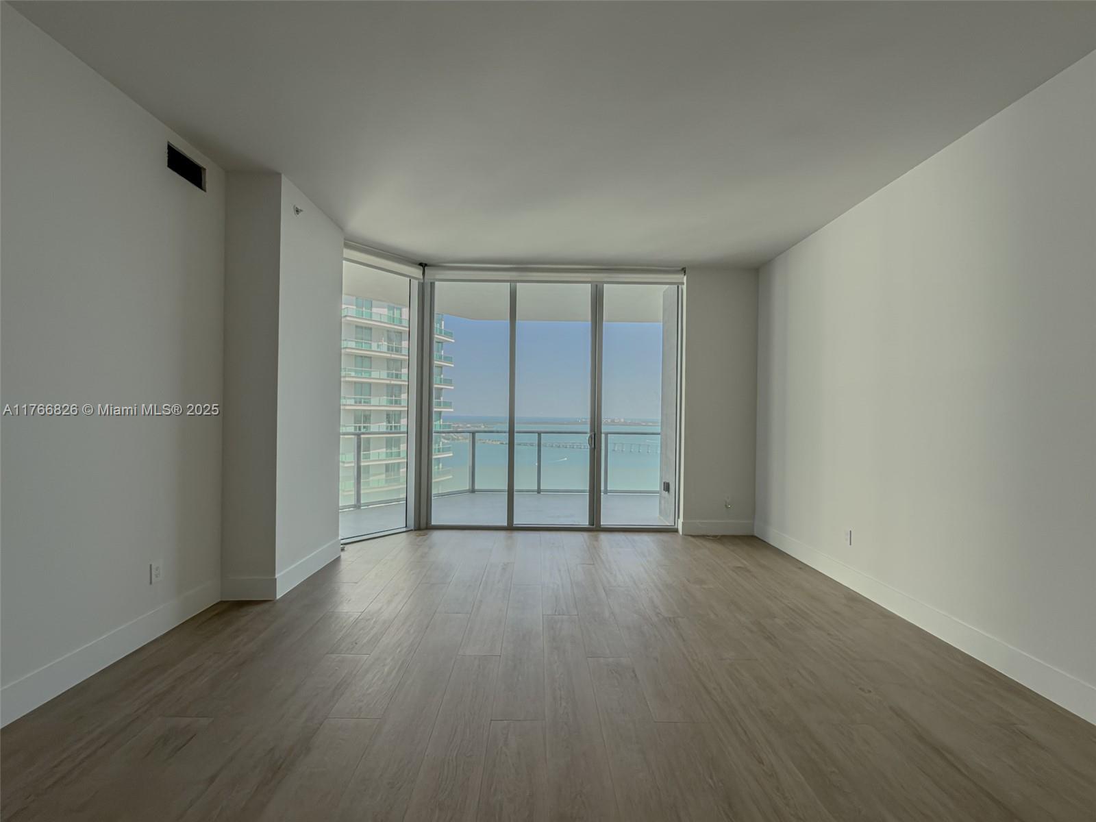 1300 Brickell Bay Dr # 4204