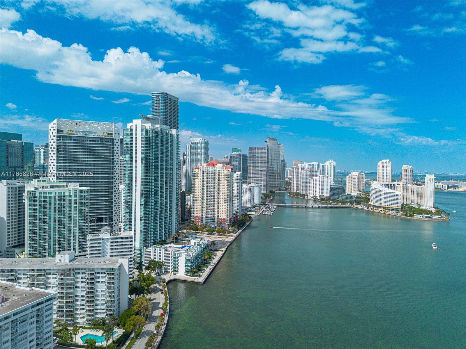 1300 Brickell Bay Dr # 4204
