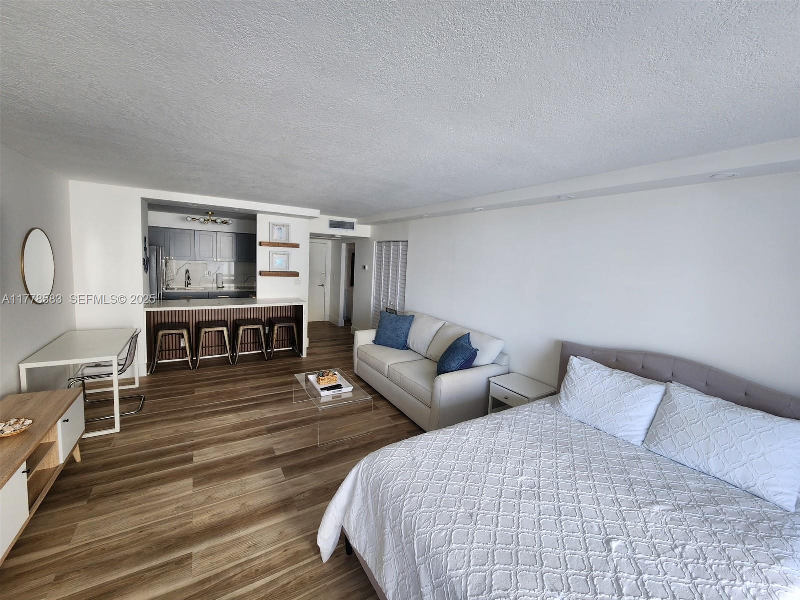 3180 S Ocean Dr # 307