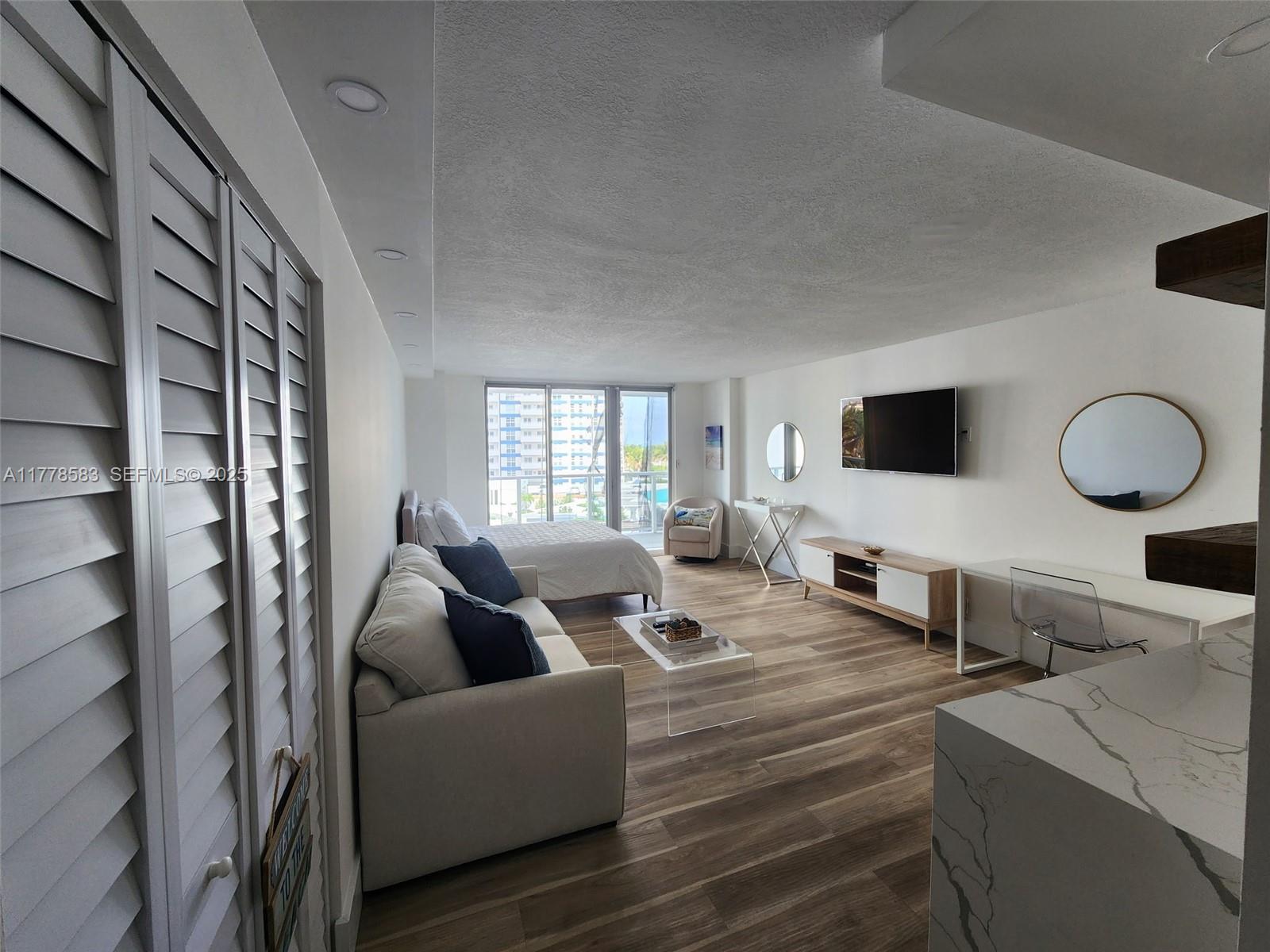 3180 S Ocean Dr # 307