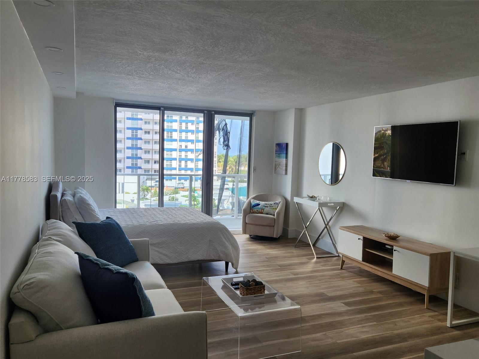 3180 S Ocean Dr # 307