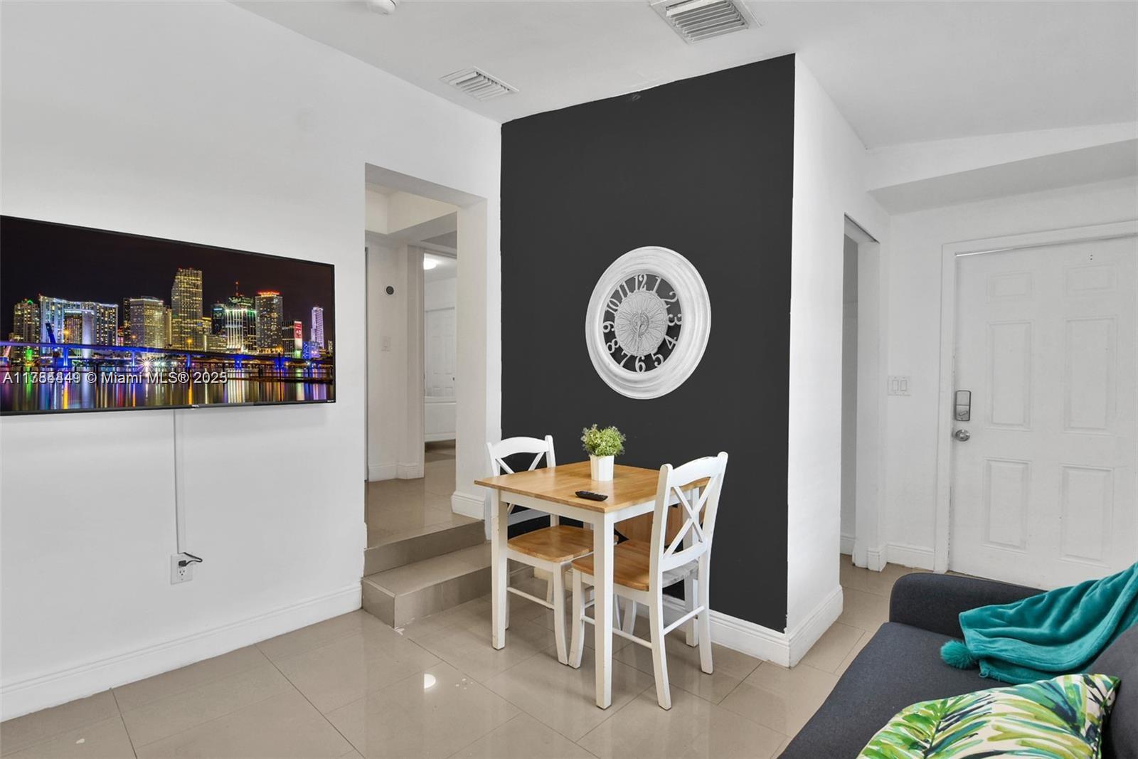 6966 Byron Ave # 201