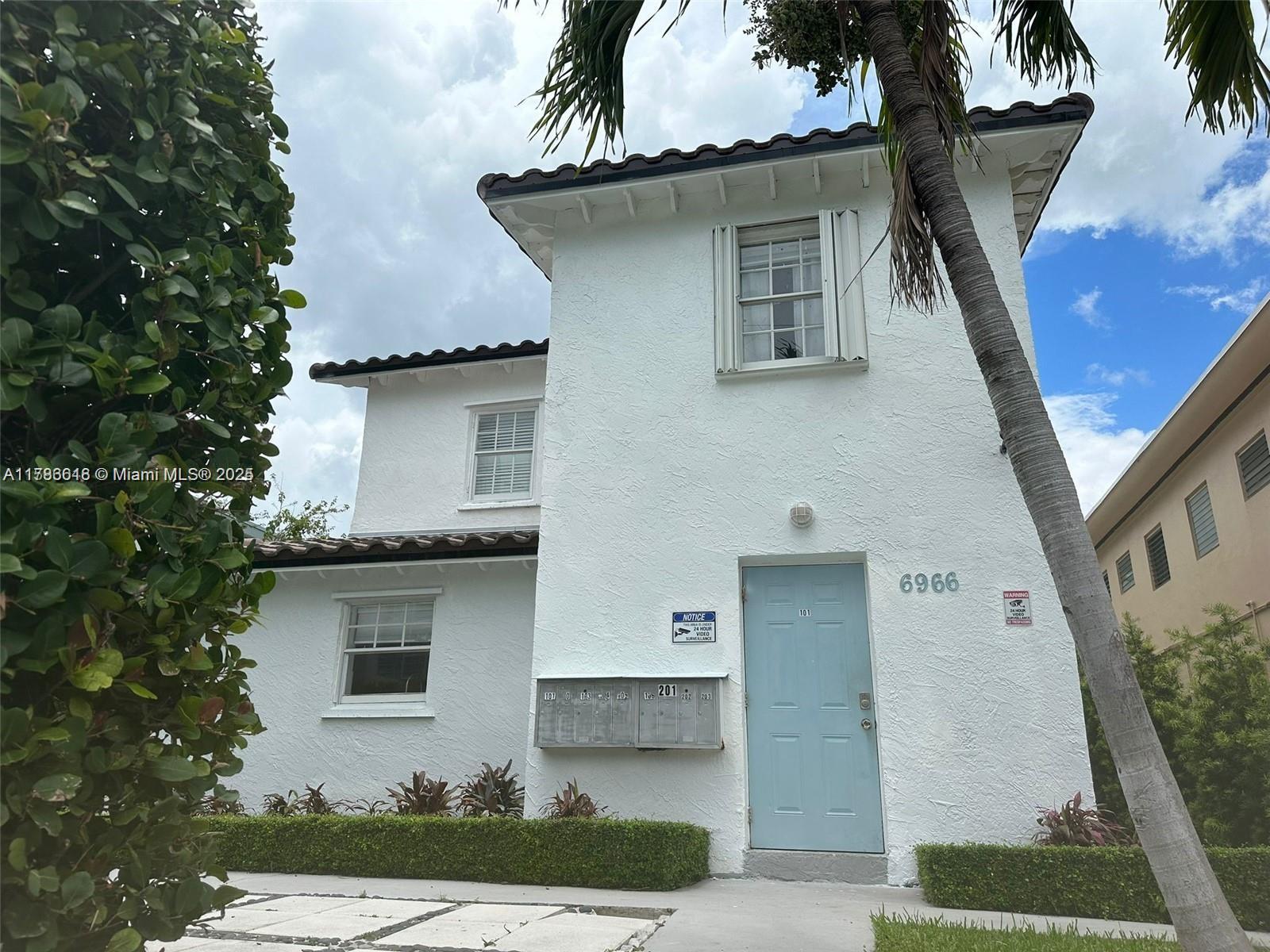 6966 Byron Ave # 101