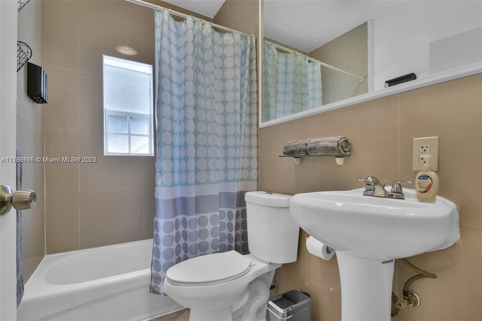 6966 Byron Ave # 102