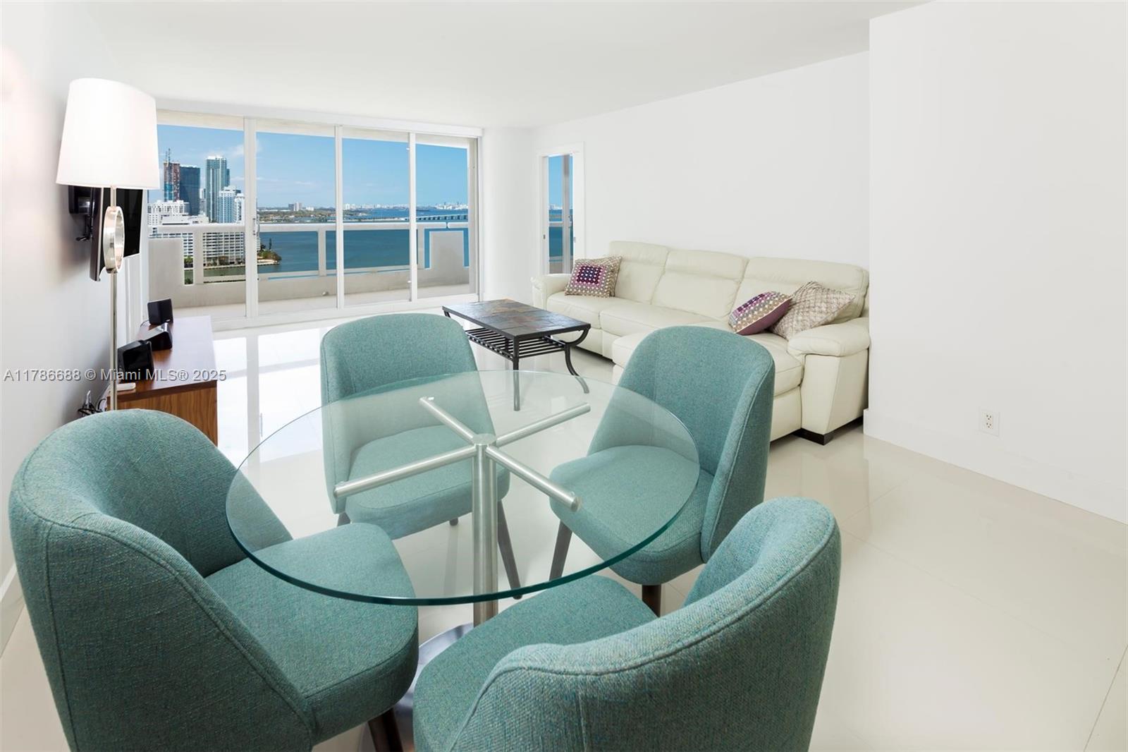 1717 N Bayshore Dr # 2536 Unit: A-2536