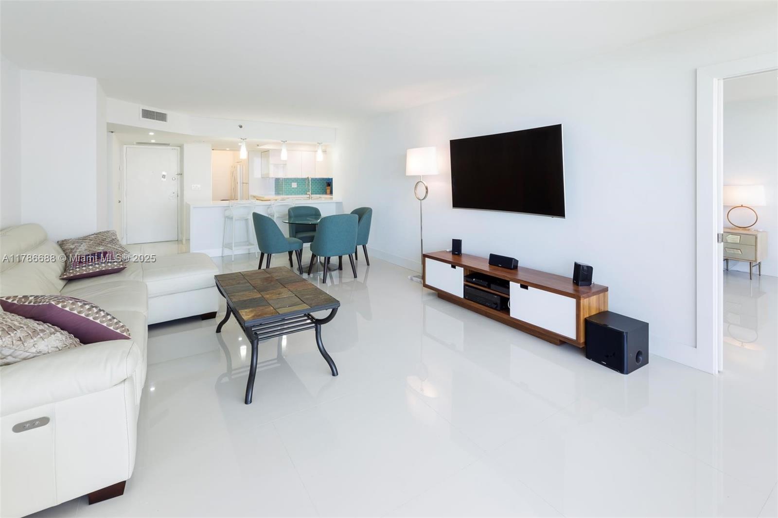 1717 N Bayshore Dr # 2536 Unit: A-2536