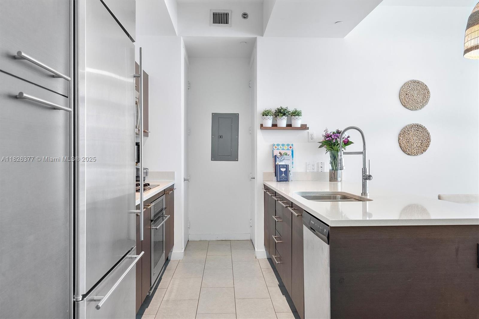 55 SE 6th St # 4305