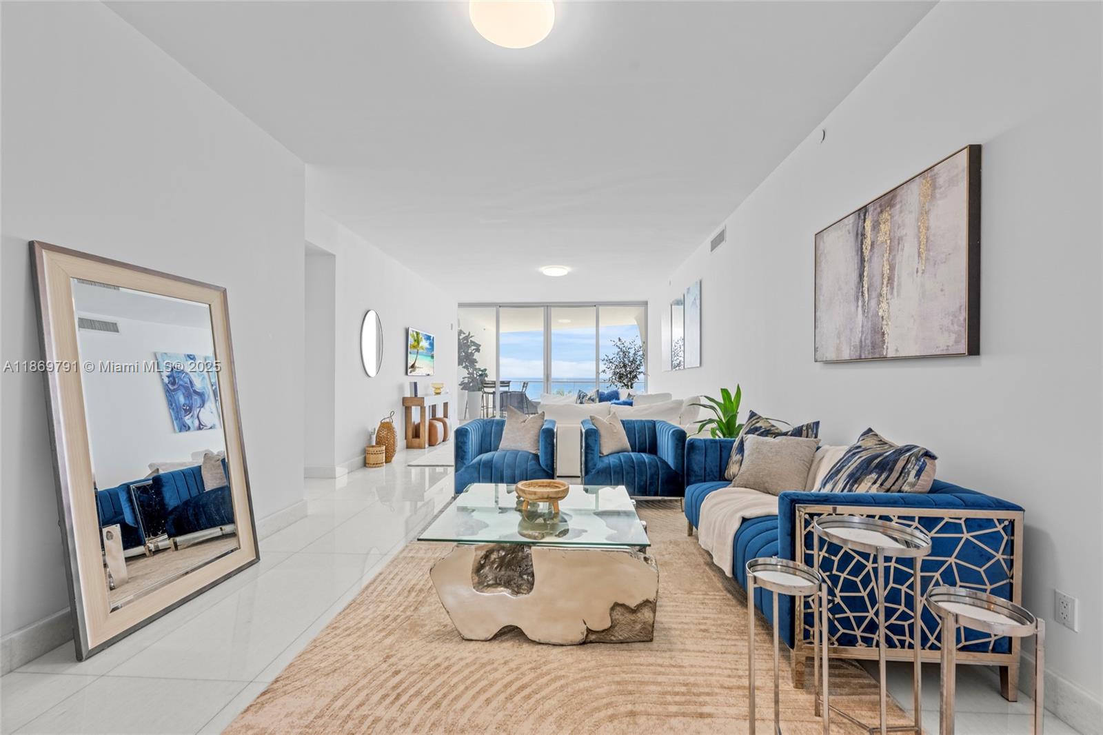 16901 Collins Ave # 503
