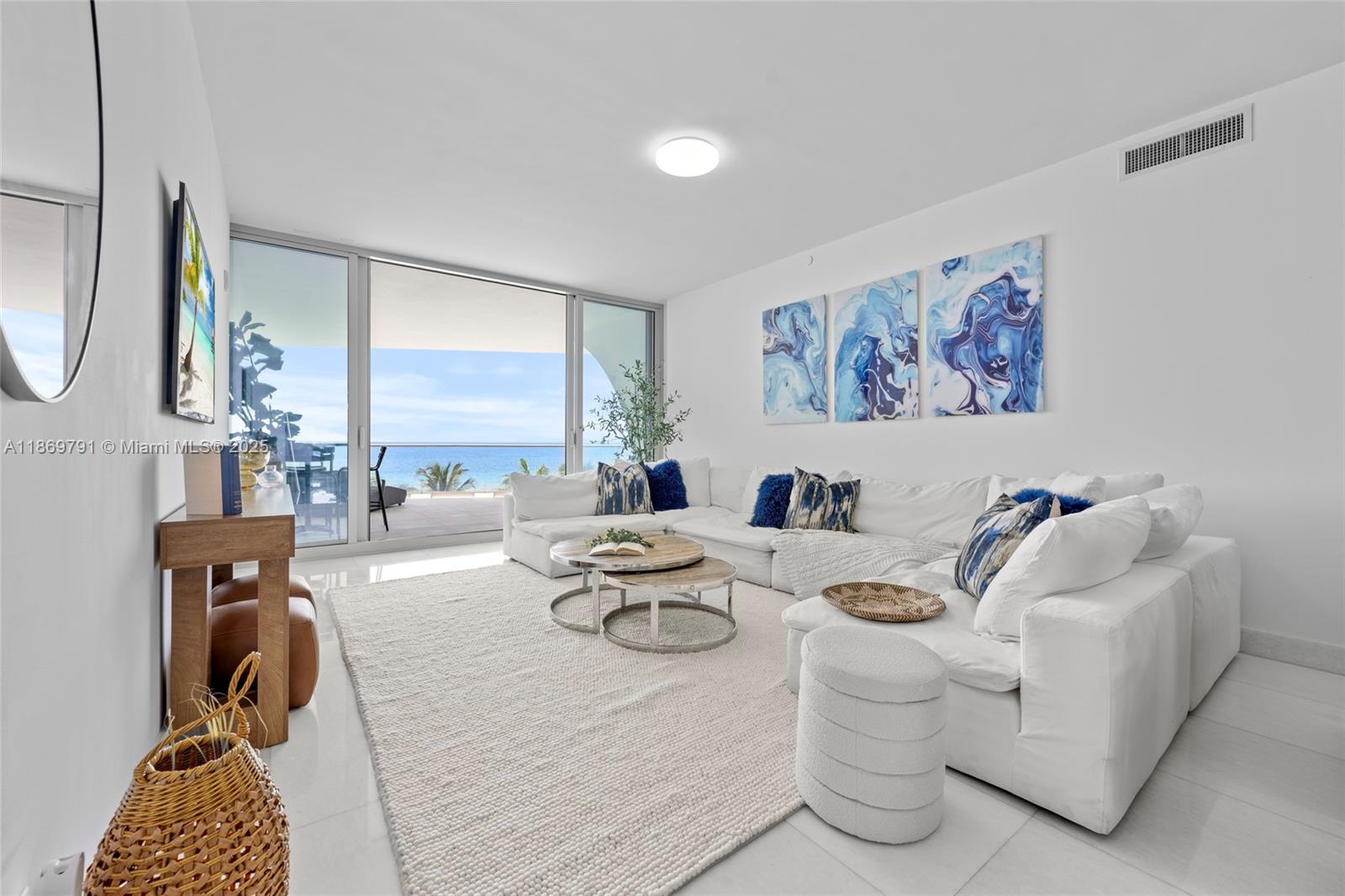 16901 Collins Ave # 503