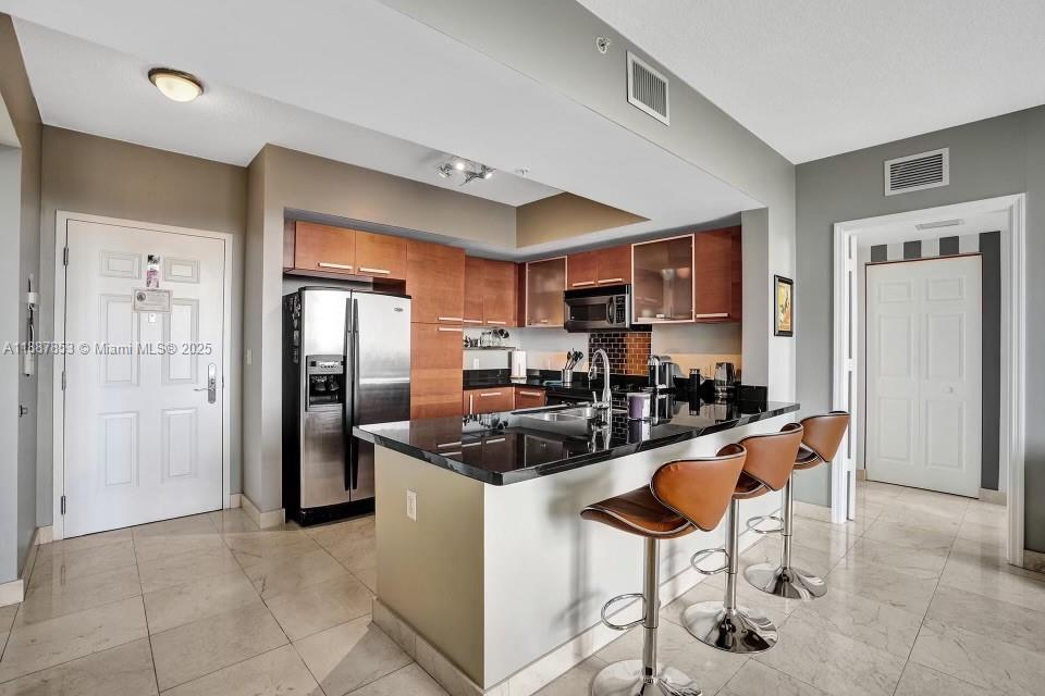 2030 S Douglas Rd # 816