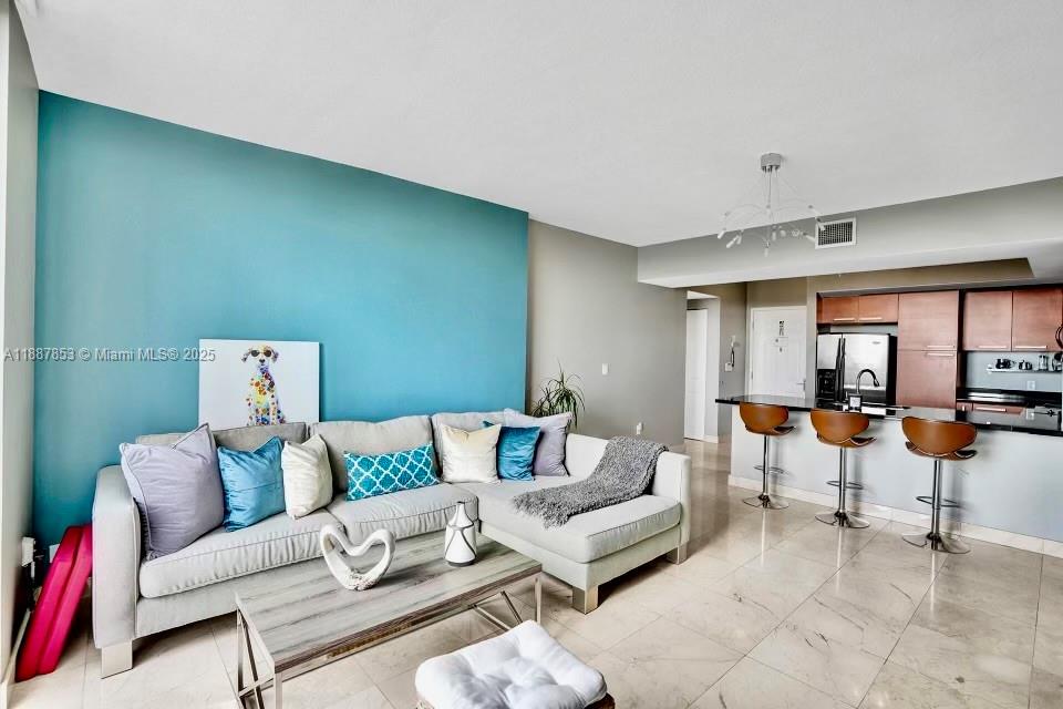 2030 S Douglas Rd # 816