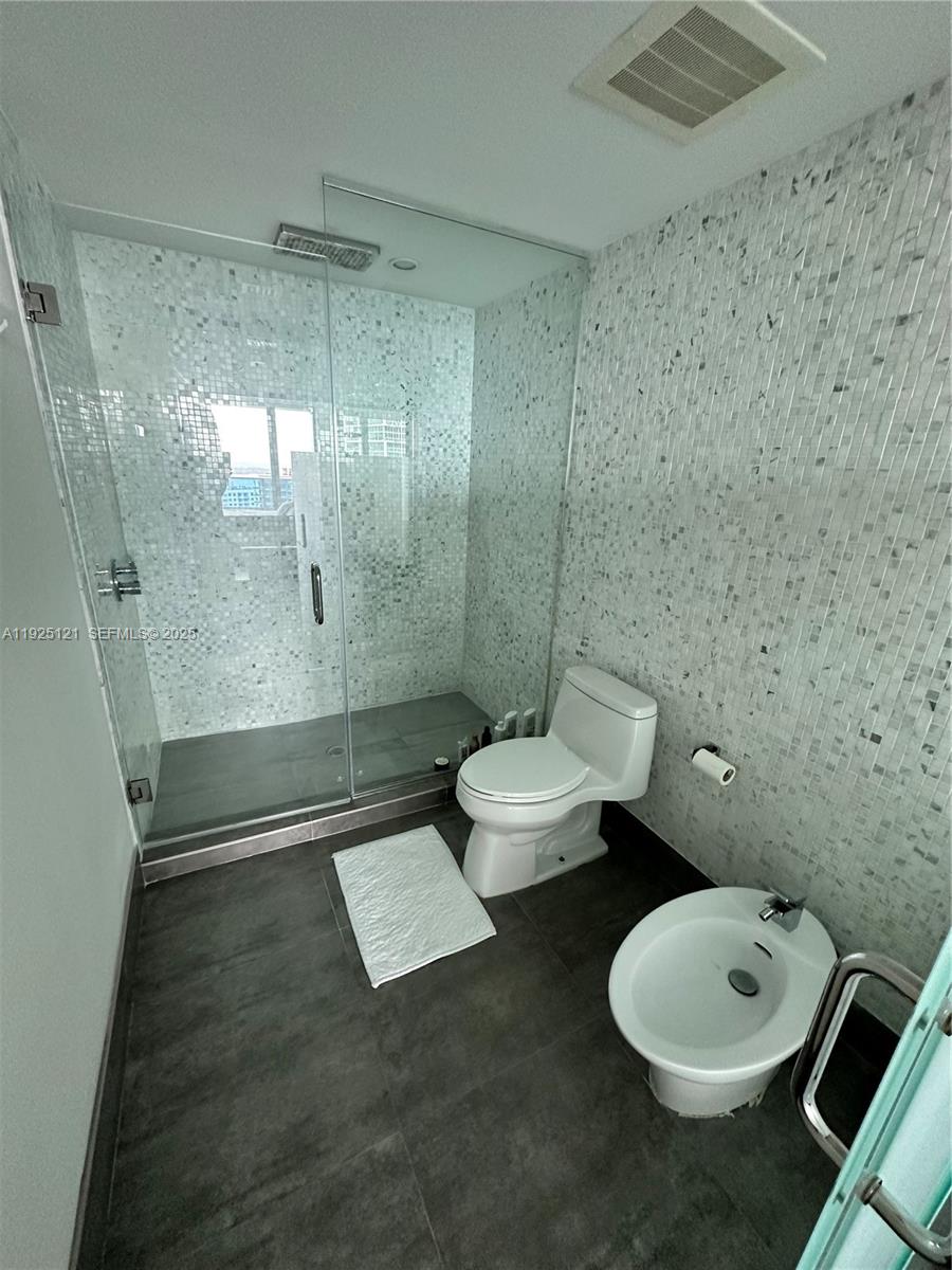 200 Biscayne Boulevard Way # 4007