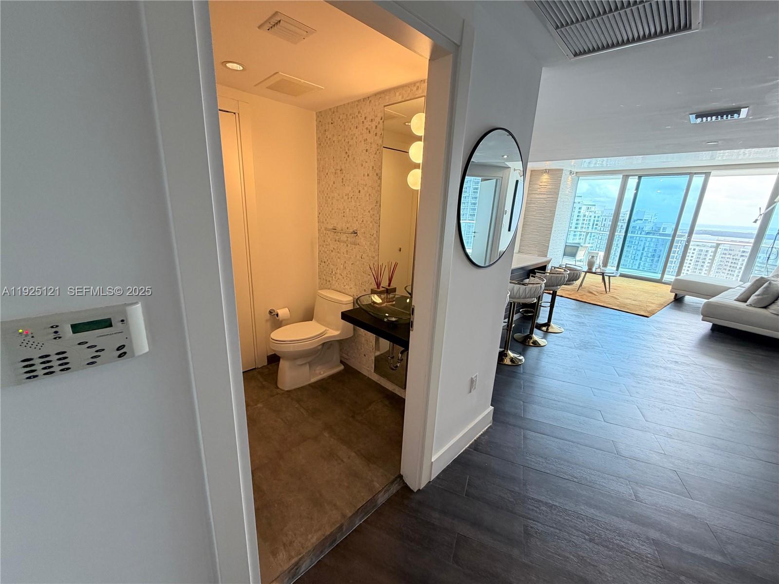 200 Biscayne Boulevard Way # 4007