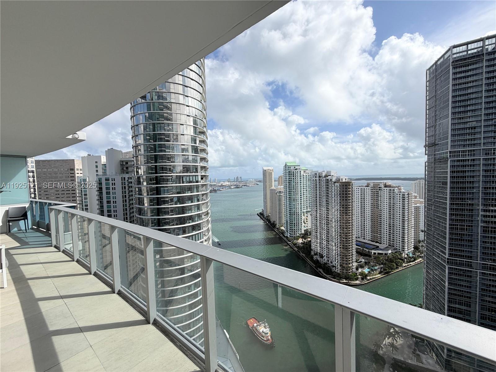 200 Biscayne Boulevard Way # 4007