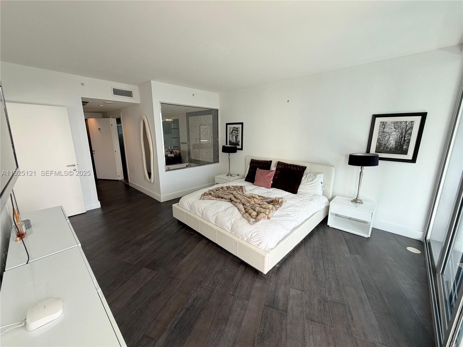200 Biscayne Boulevard Way # 4007