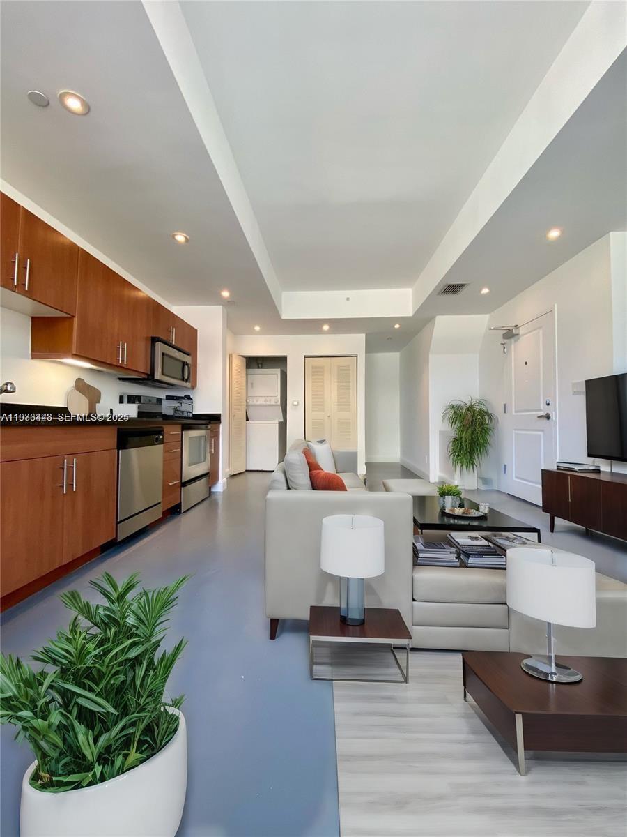 111 E Flagler St # 510