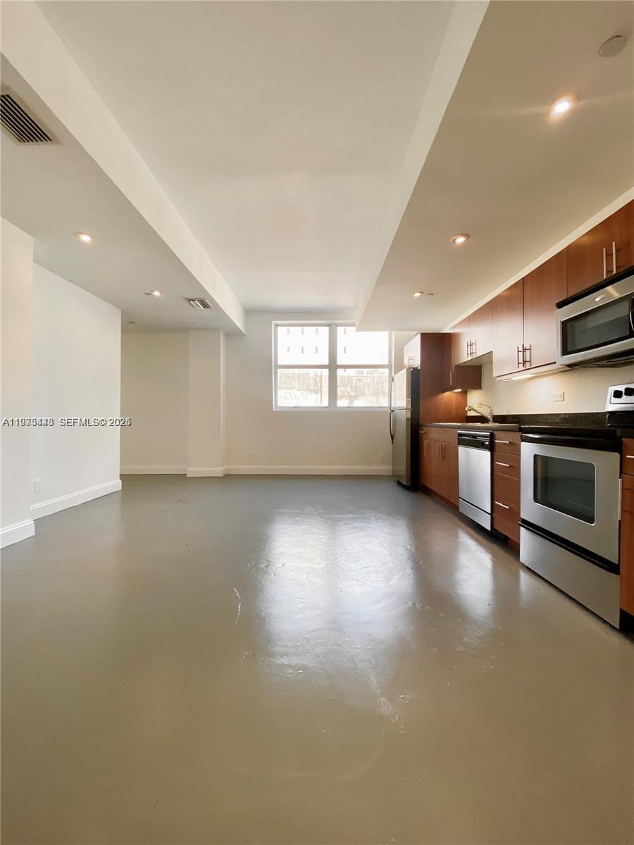 111 E Flagler St # 510