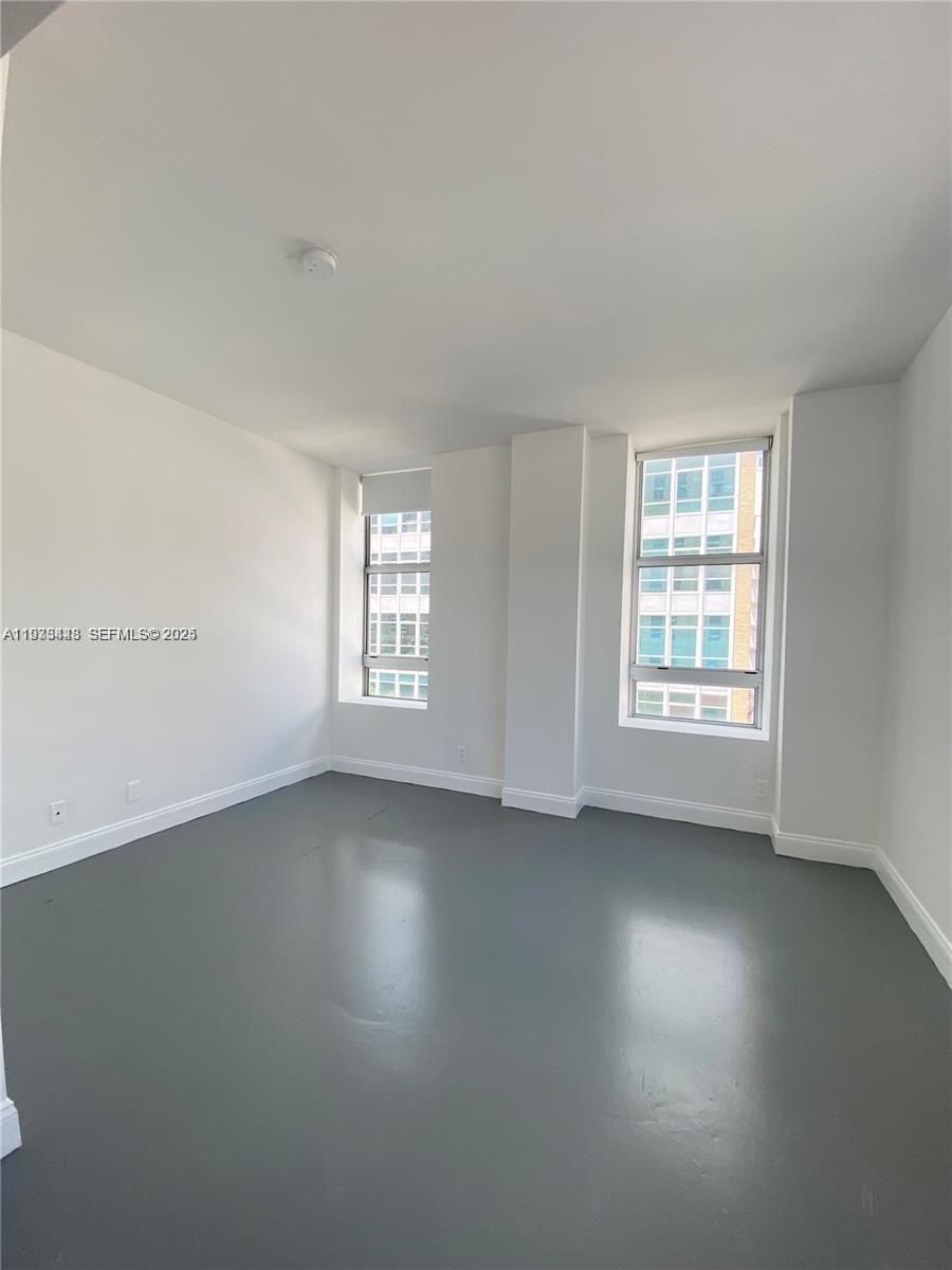 111 E Flagler St # 510