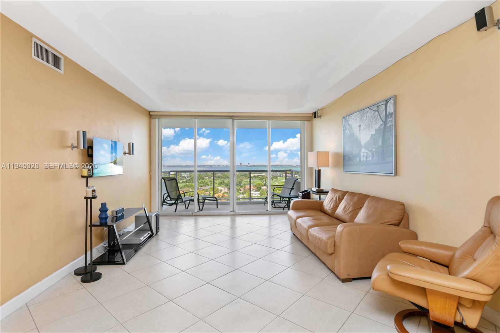 5600 Collins Ave # 17J