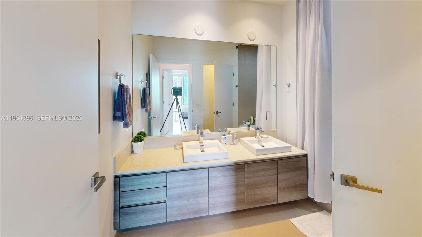 1080 N Brickell Ave # 2804