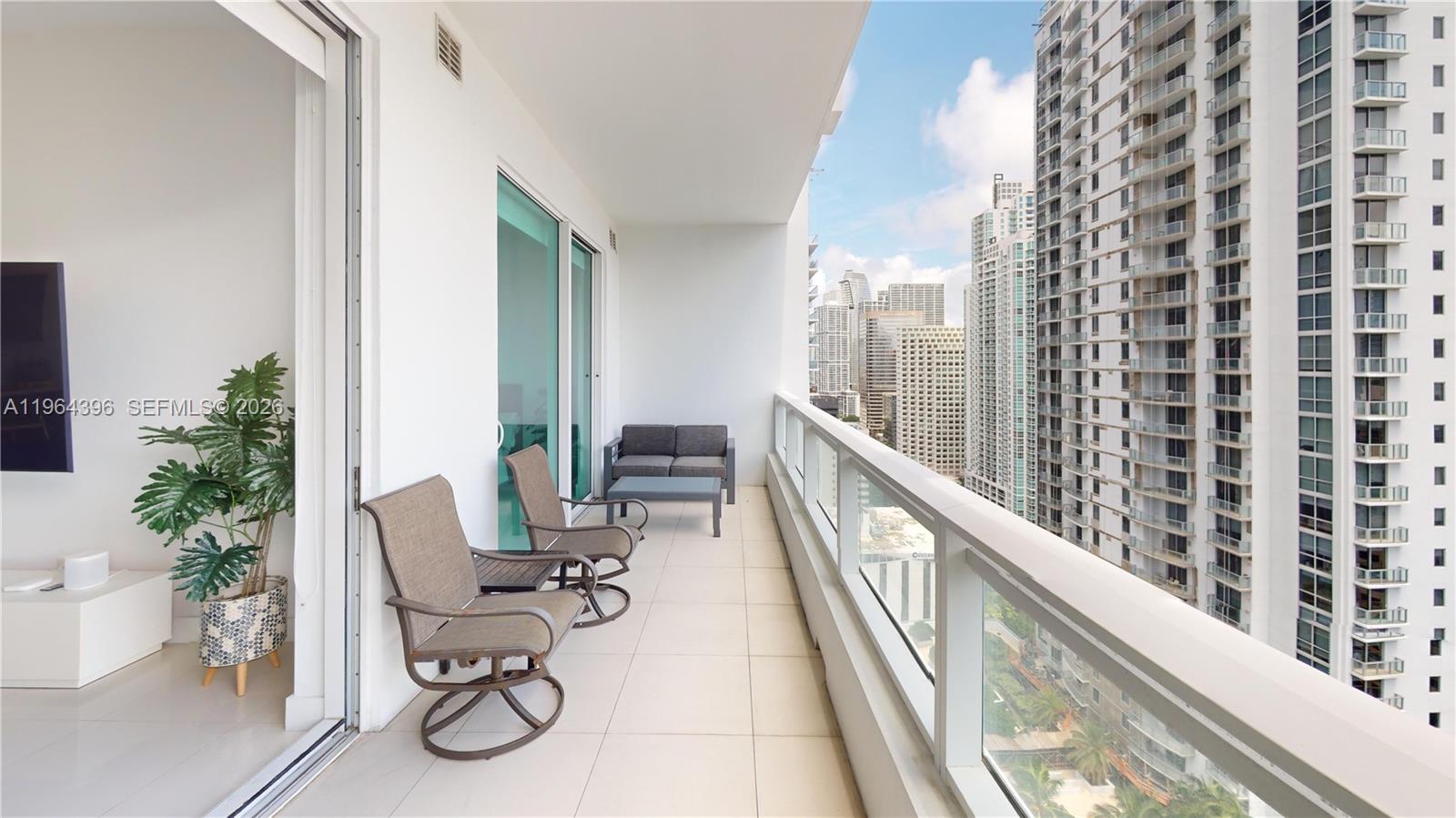1080 N Brickell Ave # 2804