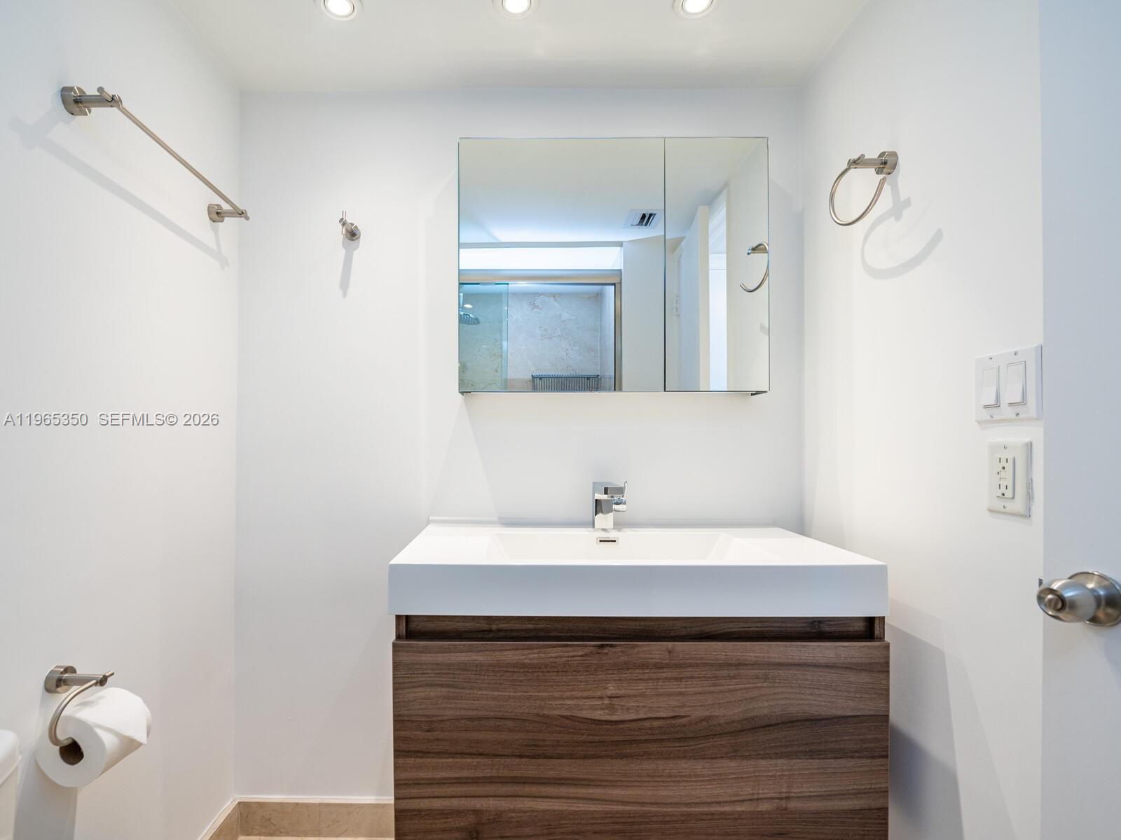 9 Island Ave # 2211