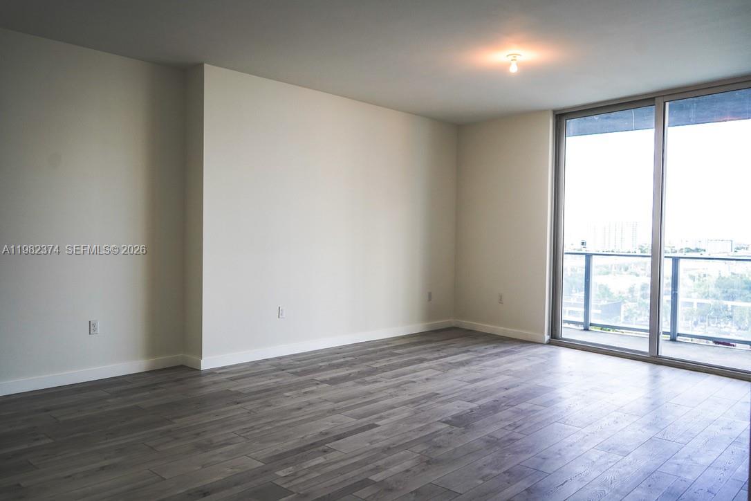 1010 SW 2nd Ave # 1007