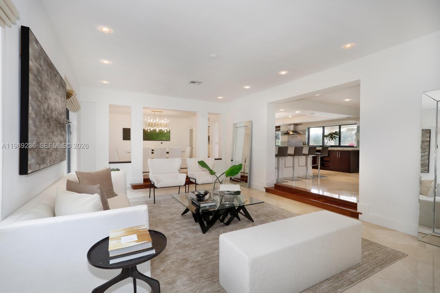 3425 Alhambra Cir