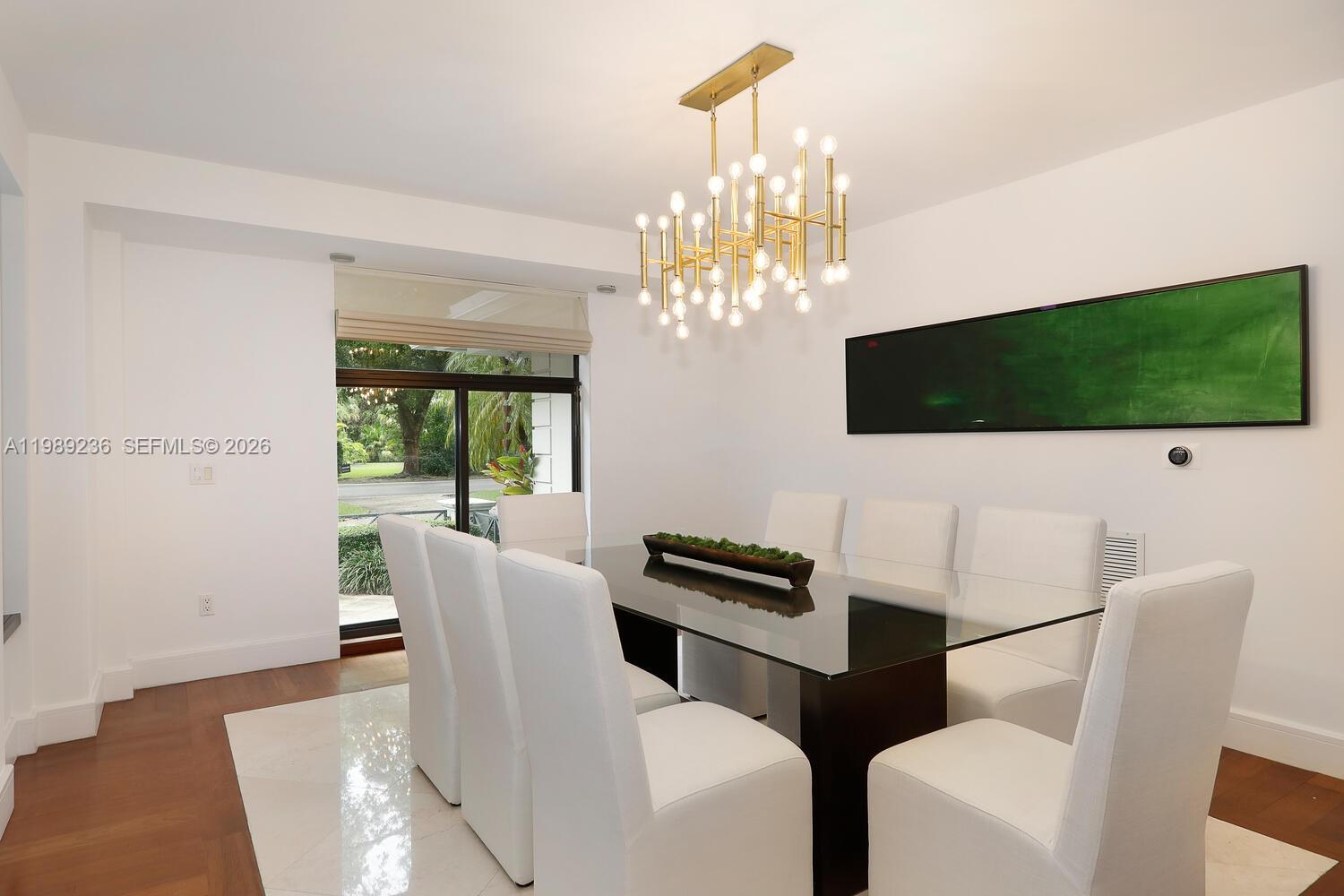 3425 Alhambra Cir