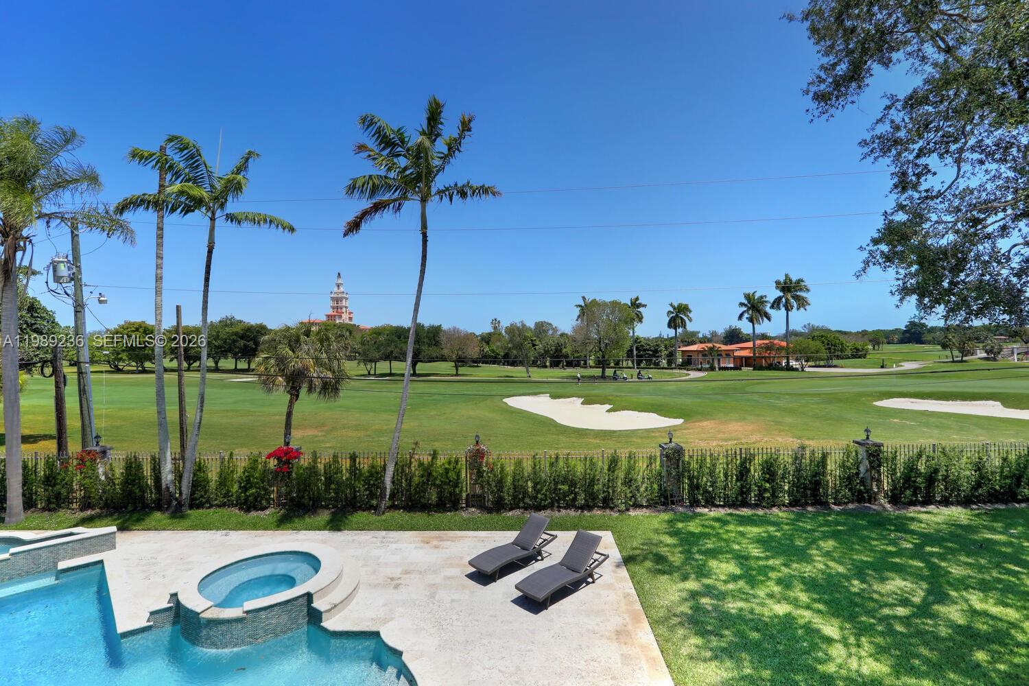 3425 Alhambra Cir