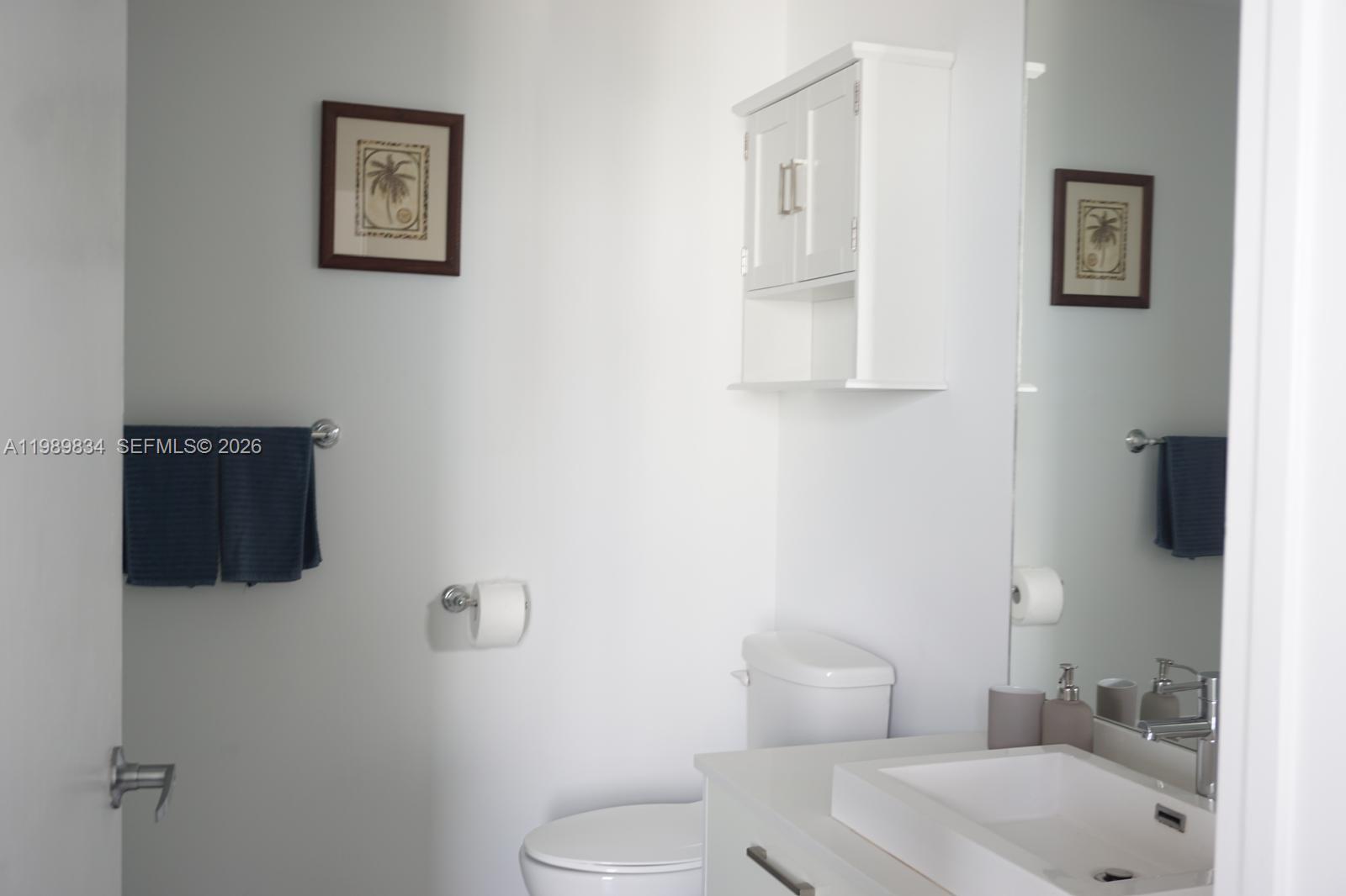 151 SE 1st St # 3304